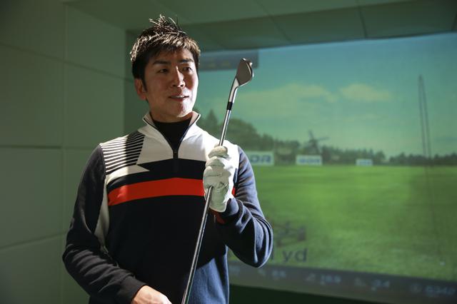 画像: 「自分がイメージした弾道をやさしく実現してくれる」と吉田プロが気に入った「APEX PRO」