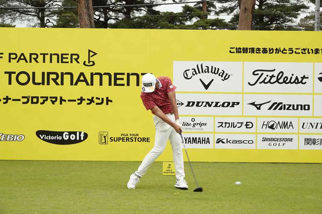 画像: アグレッシブに攻めるもパットが決まらず81位タイで終えた大岩龍一(写真は2021年のゴルフパートナーPRO-AMトーナメント)