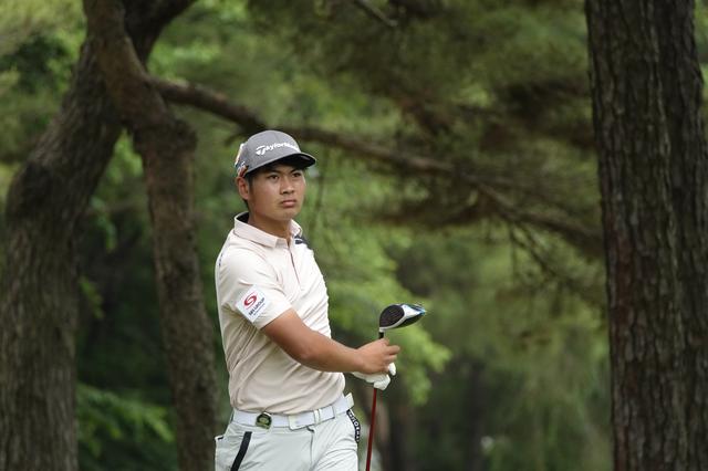 画像: 岡山県の作陽高校出身の18歳、久常涼。AbemaTVツアー優勝の権利で8月のレギュラーツアー2試合の出場権を得た(写真は2021年のゴルフパートナープロアマトーナメント)