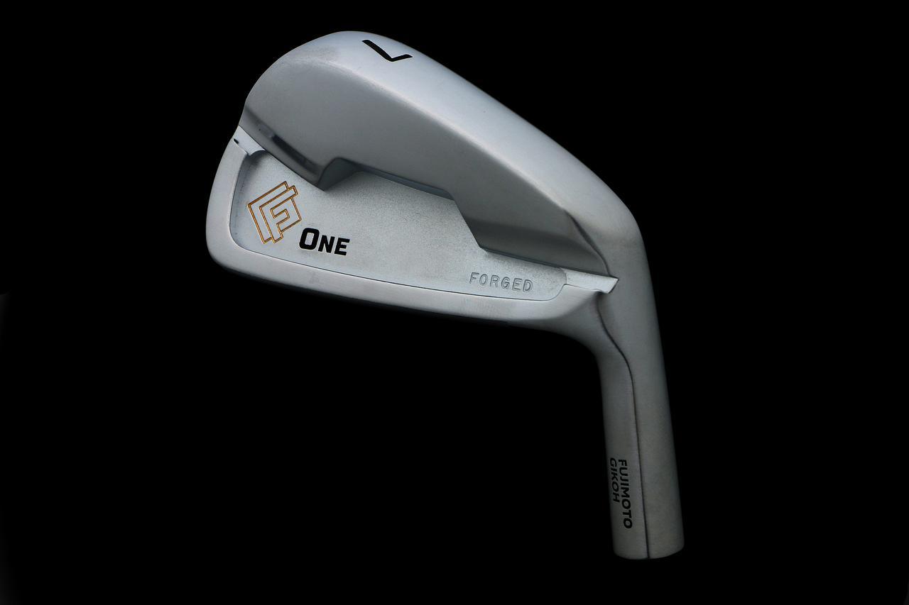 画像: これがワンロフトアイアン。正式名称は「藤本技工 ワンロフトアイアン FG ONE」