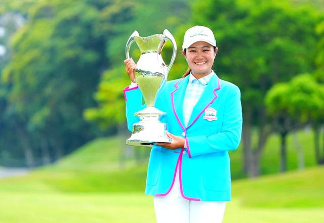 画像: 劇的イーグル優勝の神谷そら、大会名の「スカイ」に縁を感じていた!? 左足首痛から復活のツアー3勝目! 【SkyRKBレディスクラシック】 - みんなのゴルフダイジェスト