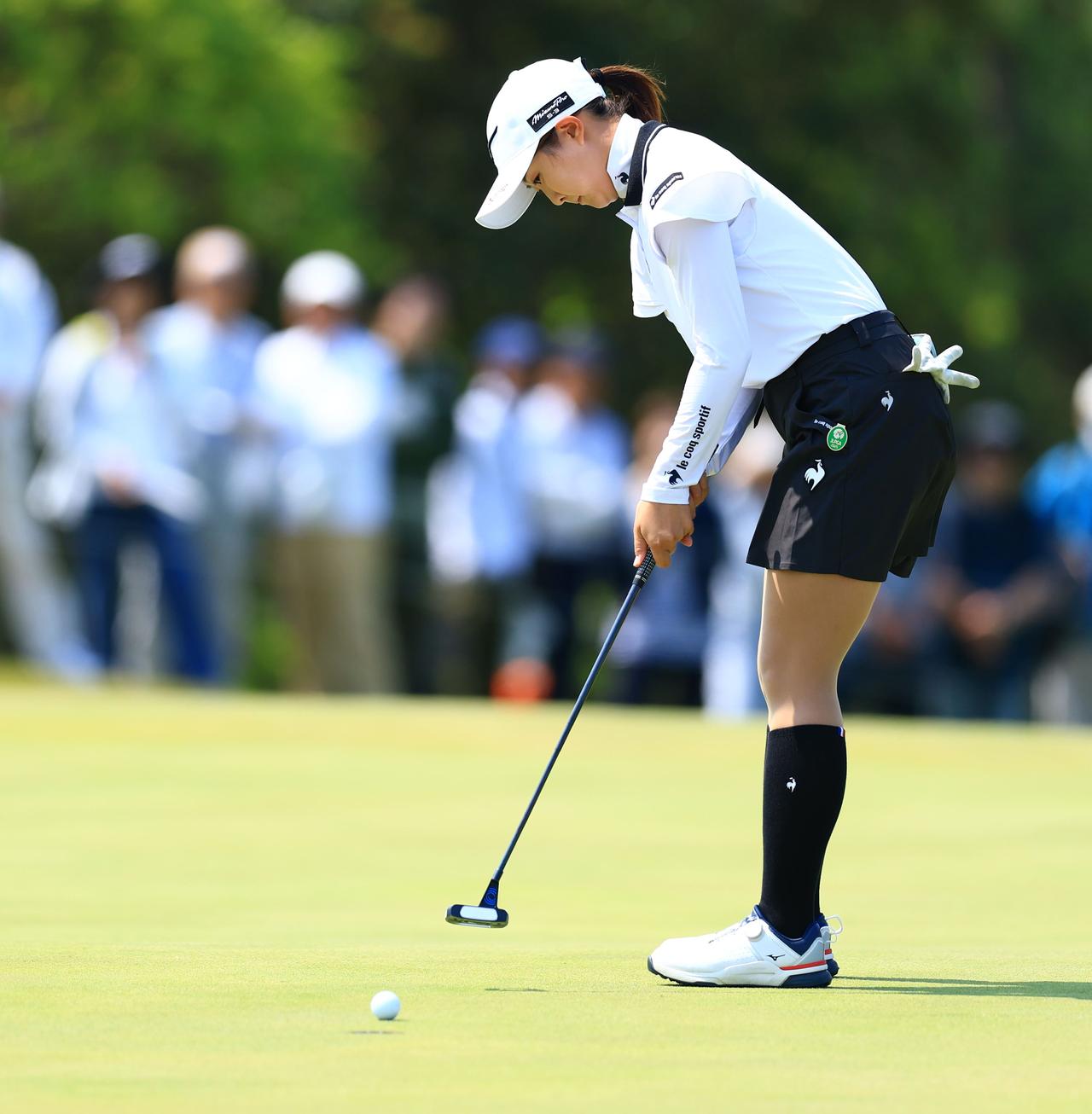 画像: 優勝したリゾートトラストレディスで強気のパットを魅せた。ネック形状はクランクタイプが好み