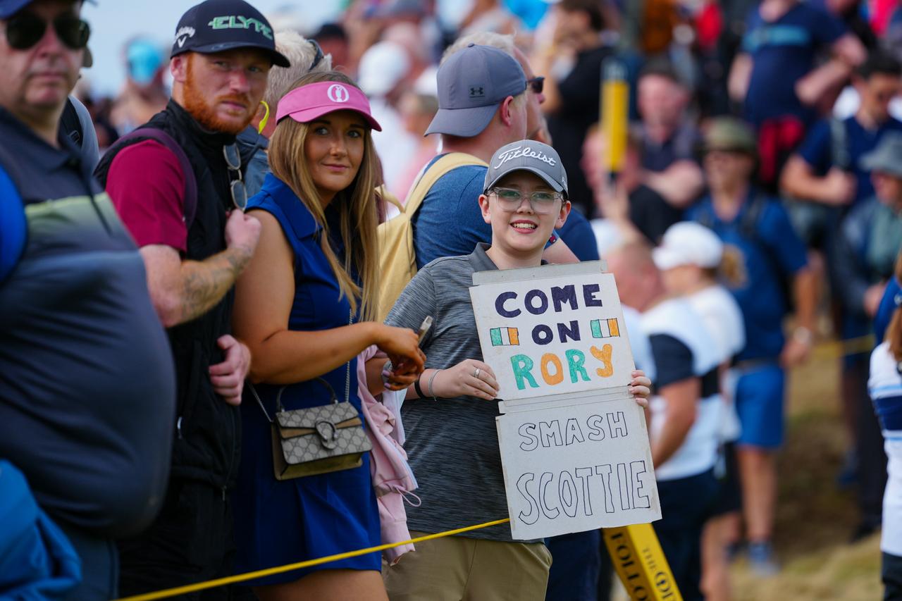 画像: 至るところに「Come on RORY」の文字が(撮影/姉崎正)
