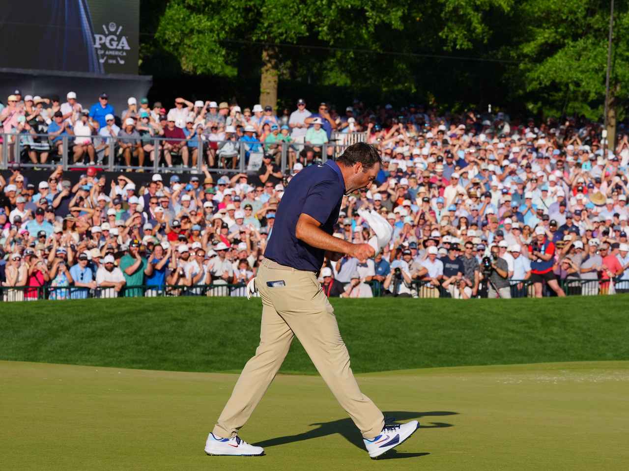 画像: 全米プロで5打差の圧勝！スコッティ・シェフラーのドライバースウィングをAIで分析 - みんなのゴルフダイジェスト