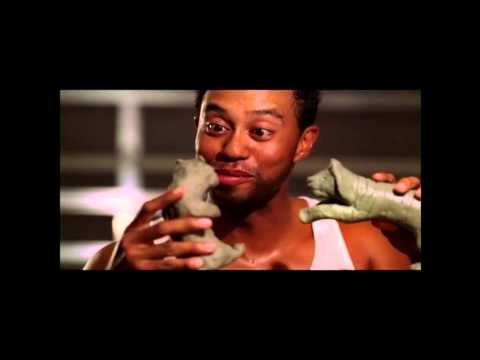 画像1: Tiger Woods Caddyshack Parody Commercial for American Express www.youtube.com
