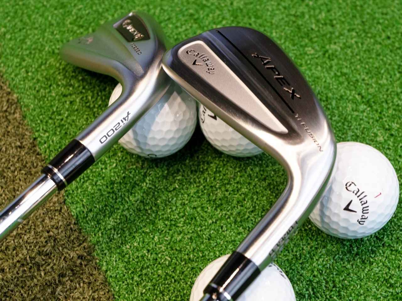 画像: APEX Ti Fusion 250とAPEX Ai 200の7Iで比較試打。試打ボールはすべてキャロウェイのCHROME TOUR X。計測した7球数値の上下を省いた5球の平均値を採用した