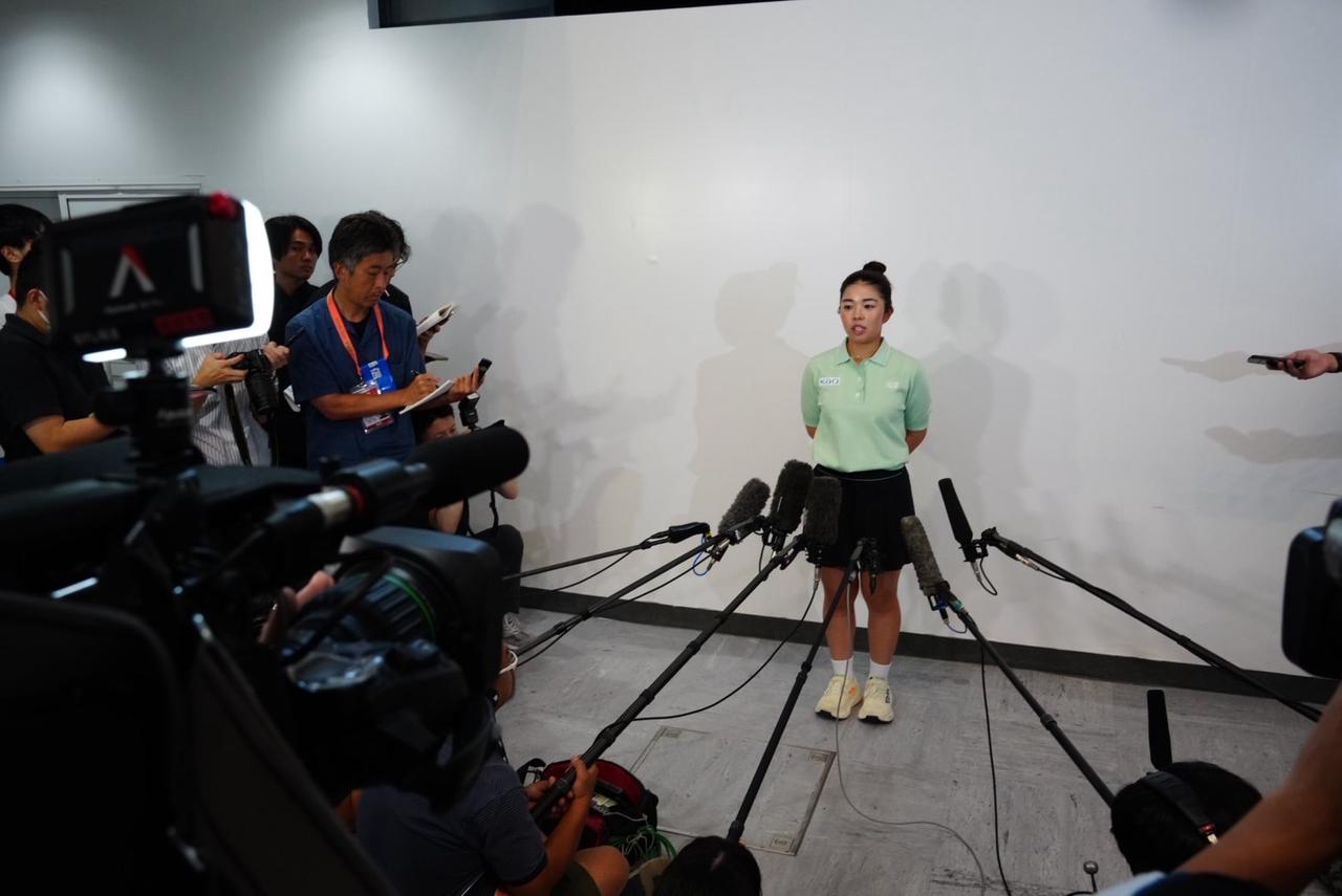画像 : 12番目の画像 - 山下美夢有の成田空港帰国時の様子 - みんなのゴルフダイジェスト