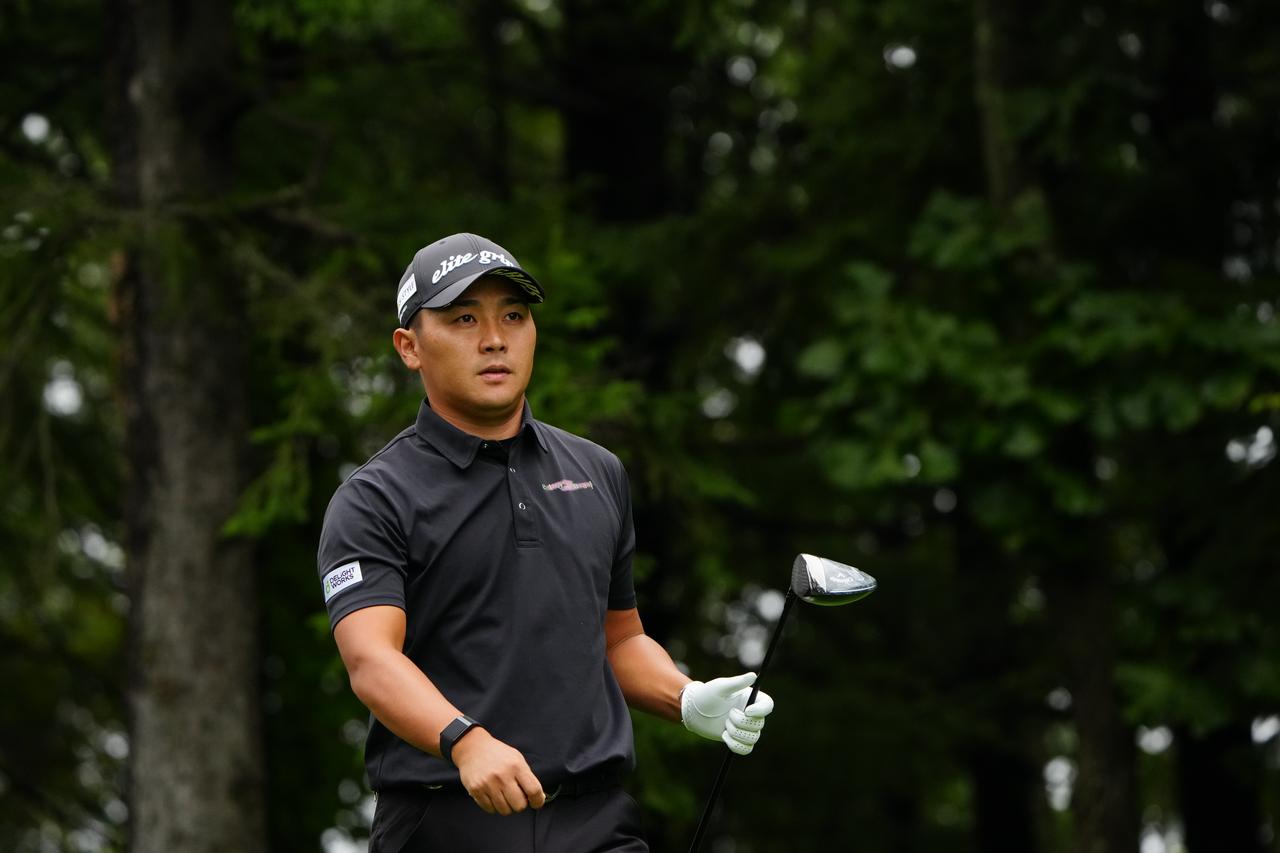 画像: 2位タイと好調な滑り出しを見せた池村寛世（撮影／岡沢裕行）