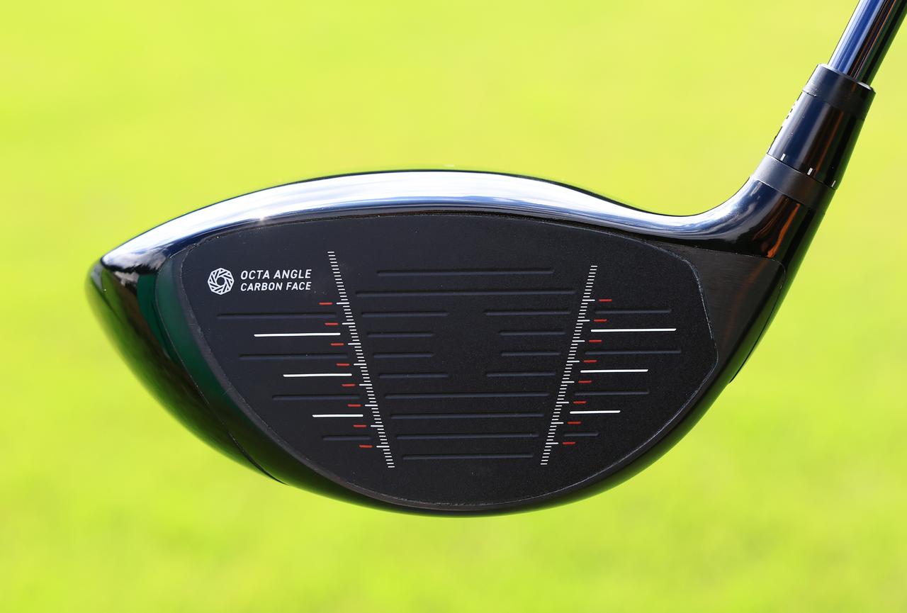 画像: インプレス ドライブスター同様に「OCTA ANGLE CARBON FACE」の文字が。8層のカーボンシートを重ねたフェースなのだろう