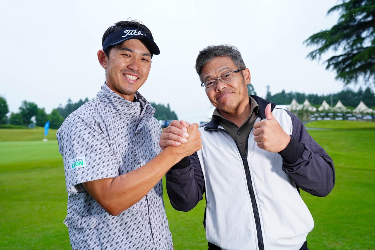 画像: 初優勝で全英行きを決めた阿久津未来也。コーチのドラコンプロと「飛距離を求めず」取り組んだ2年半を語る - みんなのゴルフダイジェスト