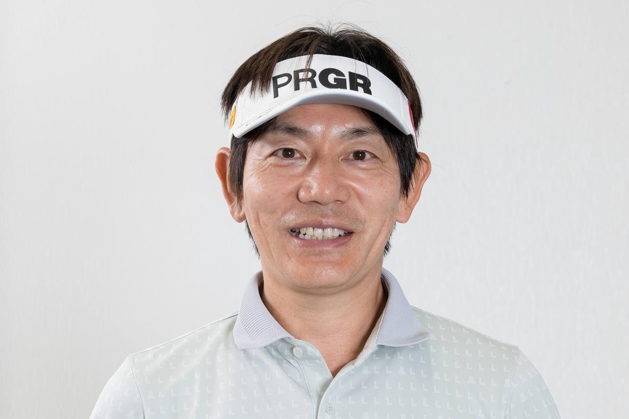 画像: 「球筋の安定」にも超重要! プロコーチの内藤雄士が解説する「体の正面」で打つメリットと、3つのチェックポイント