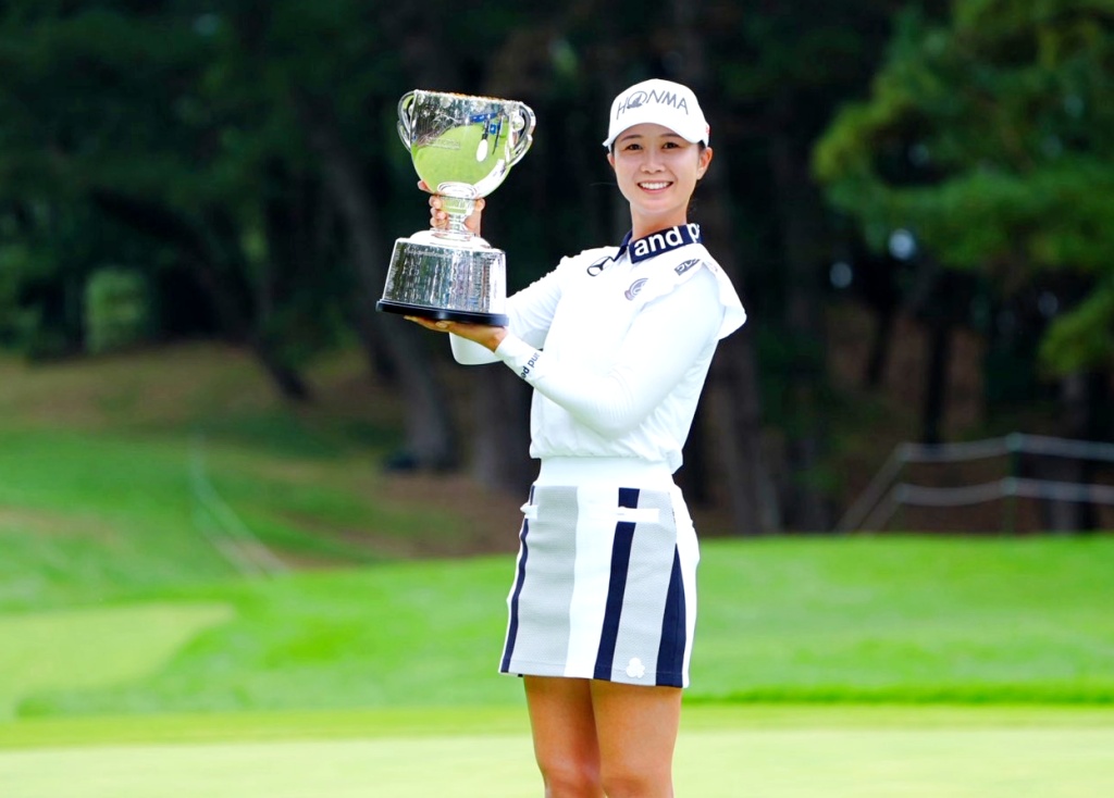 画像: 「ソニー日本女子プロゴルフ選手権」でツアー初優勝を飾った金澤志奈(撮影/岡沢裕行)