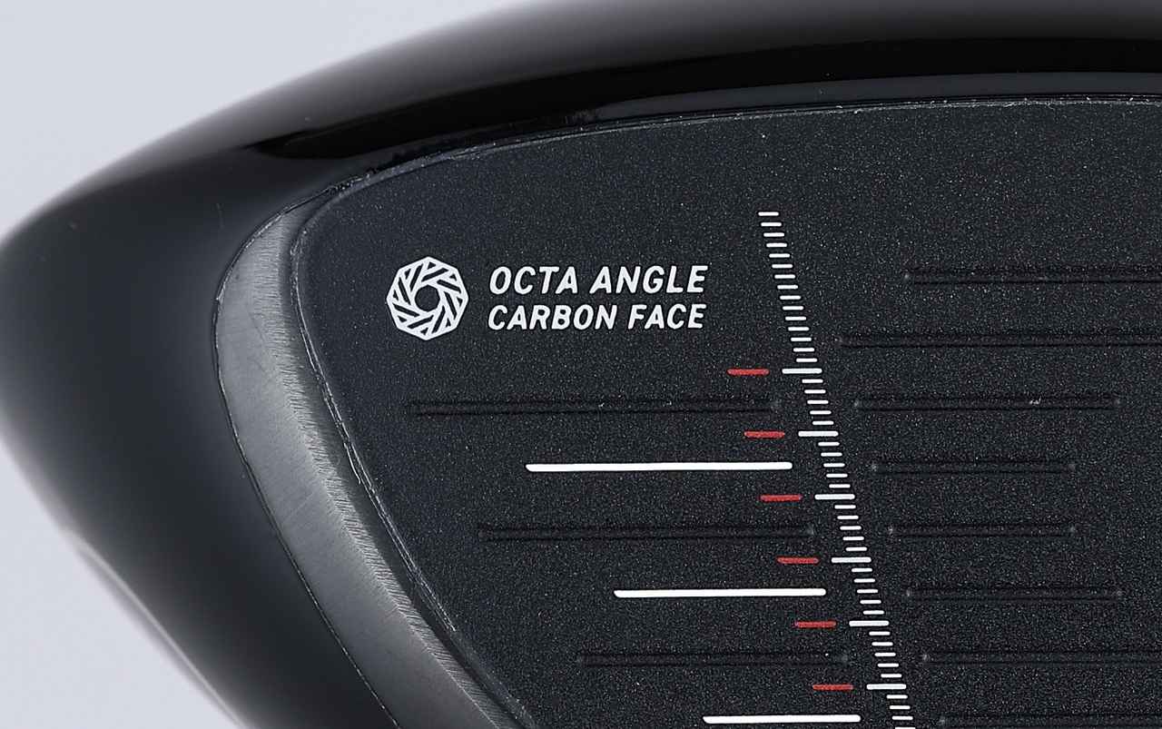 画像: カーボンシートを8方向から重ね合わせて作られる「オクタ アングル カーボン フェース」。三菱ケミカルとの共同開発で、軽さ、強度、反発性能に優れる