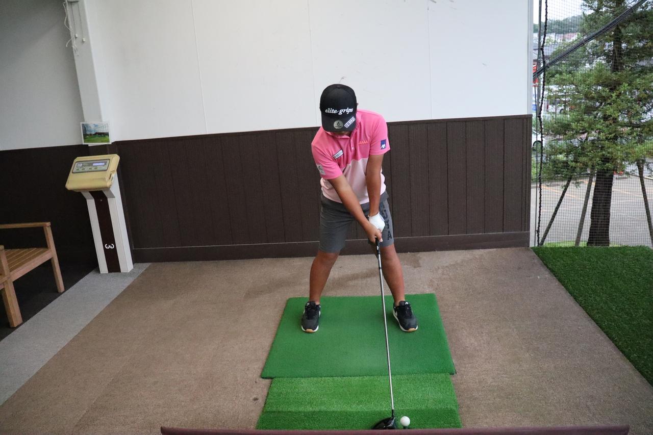 画像 : 1番目の画像 - 【8枚】中学2年次の加藤金次郎のドライバースウィング正面連続写真 - みんなのゴルフダイジェスト