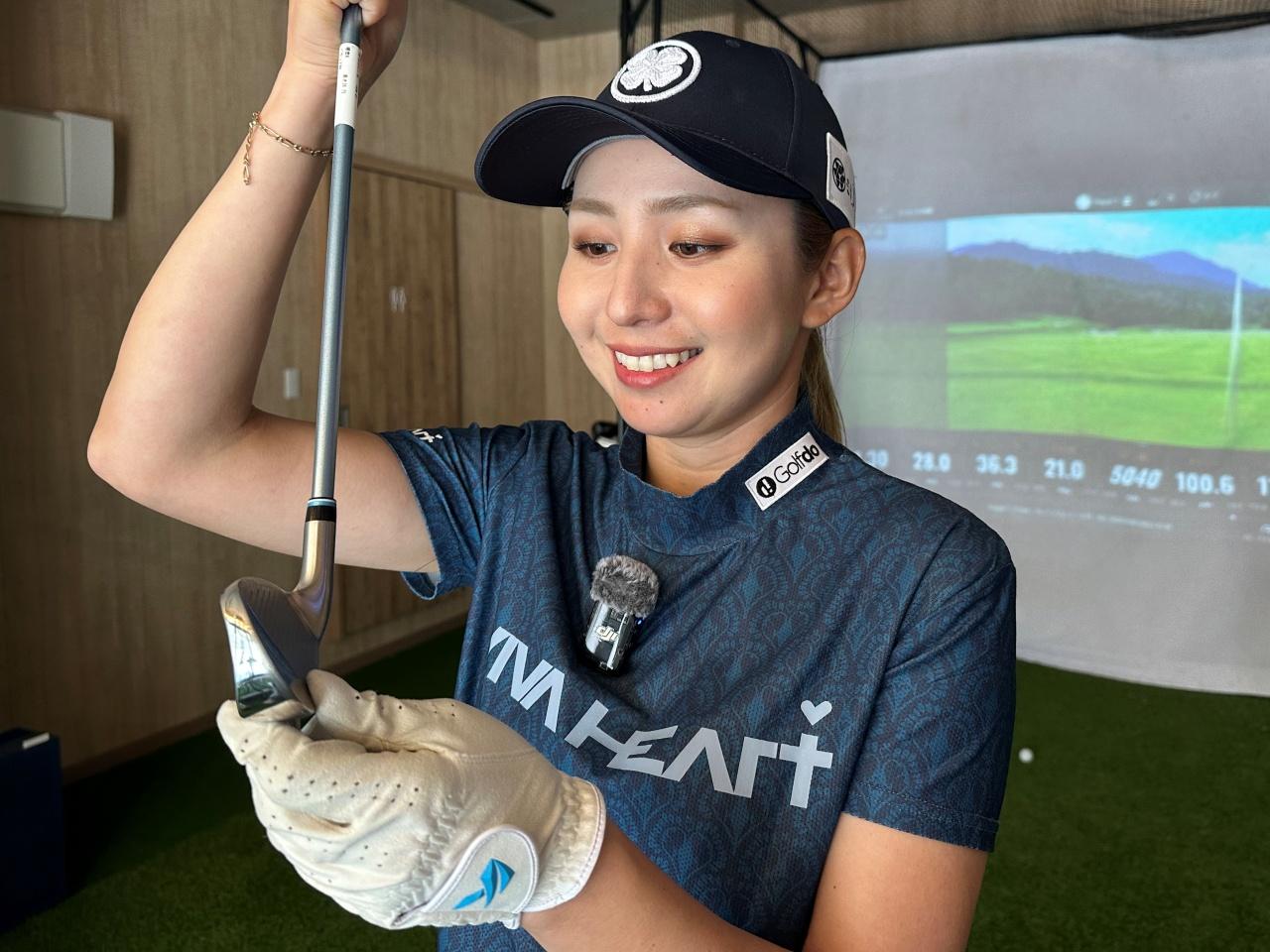 画像: 思ったよりヘッド形状がシャープで振りやすいかった