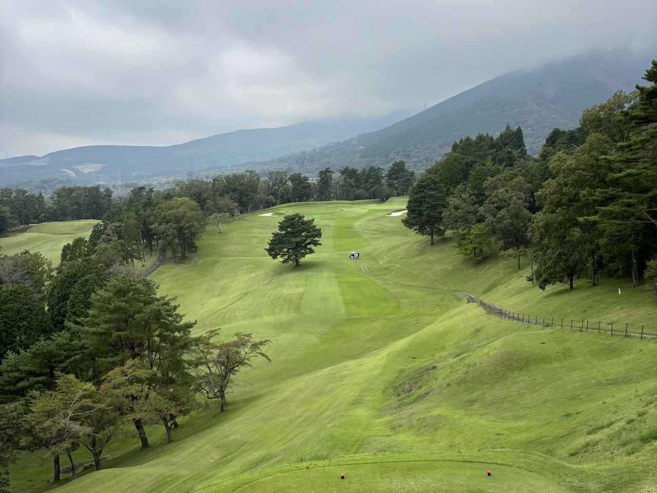画像: 東富士カントリークラブNo.14(376Y・P4)