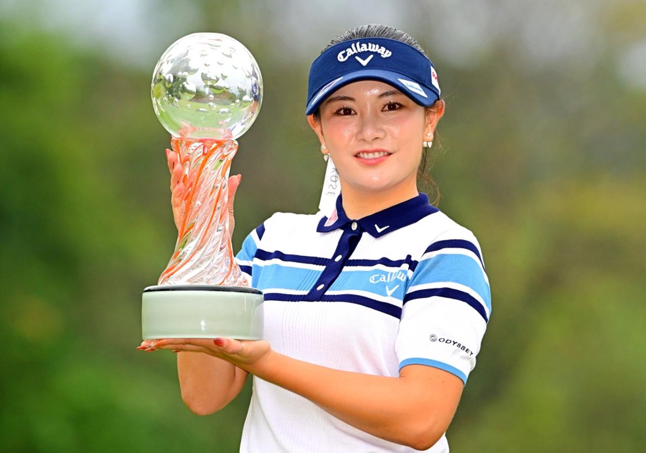 画像: 「スタンレーレディスホンダ」で今季2勝目を挙げた河本結（撮影/有原裕晶）