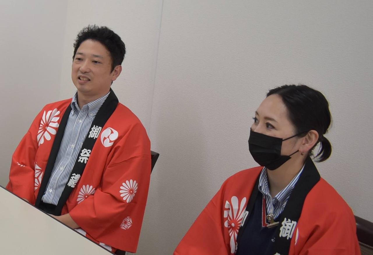 画像: 左:東京相武カントリークラブ支配人の大庭彰人氏、右がイベント発起人の鮫島直美氏