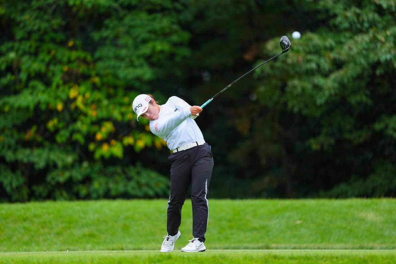 画像 : 13番目の画像 - 佐久間朱莉　ドライバー斜め正面連続写真 - みんなのゴルフダイジェスト