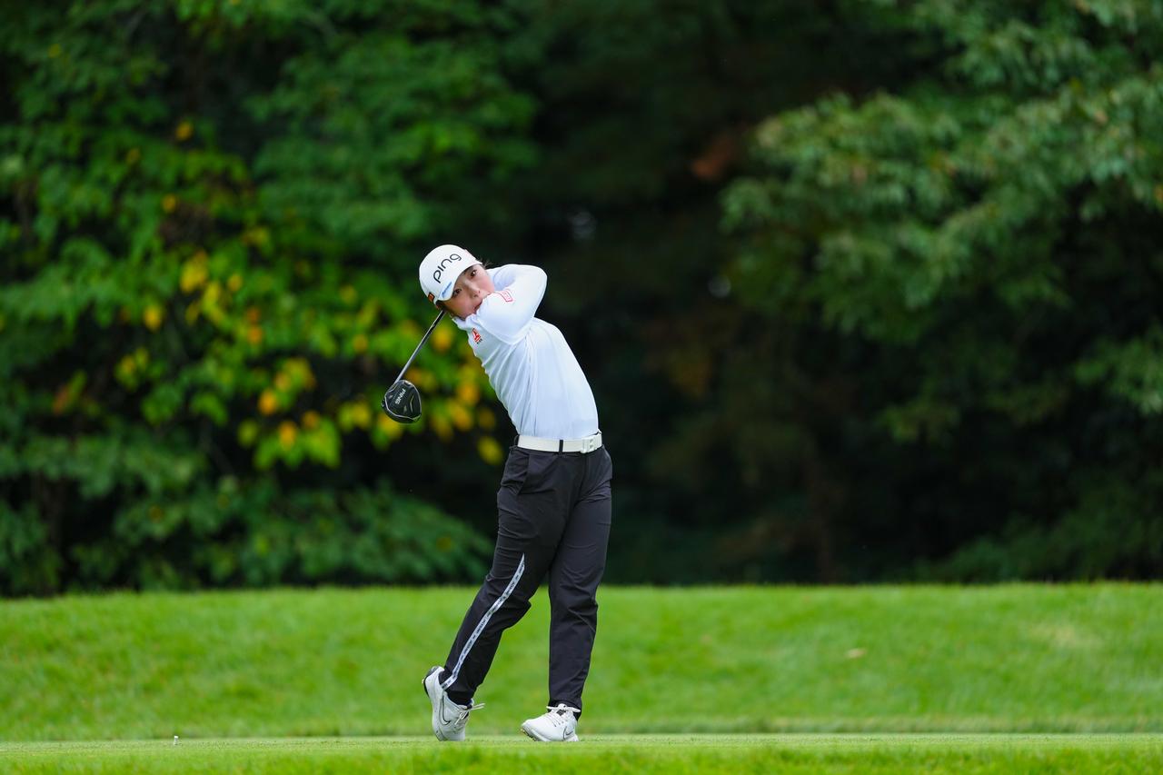 画像 : 16番目の画像 - 佐久間朱莉　ドライバー斜め正面連続写真 - みんなのゴルフダイジェスト