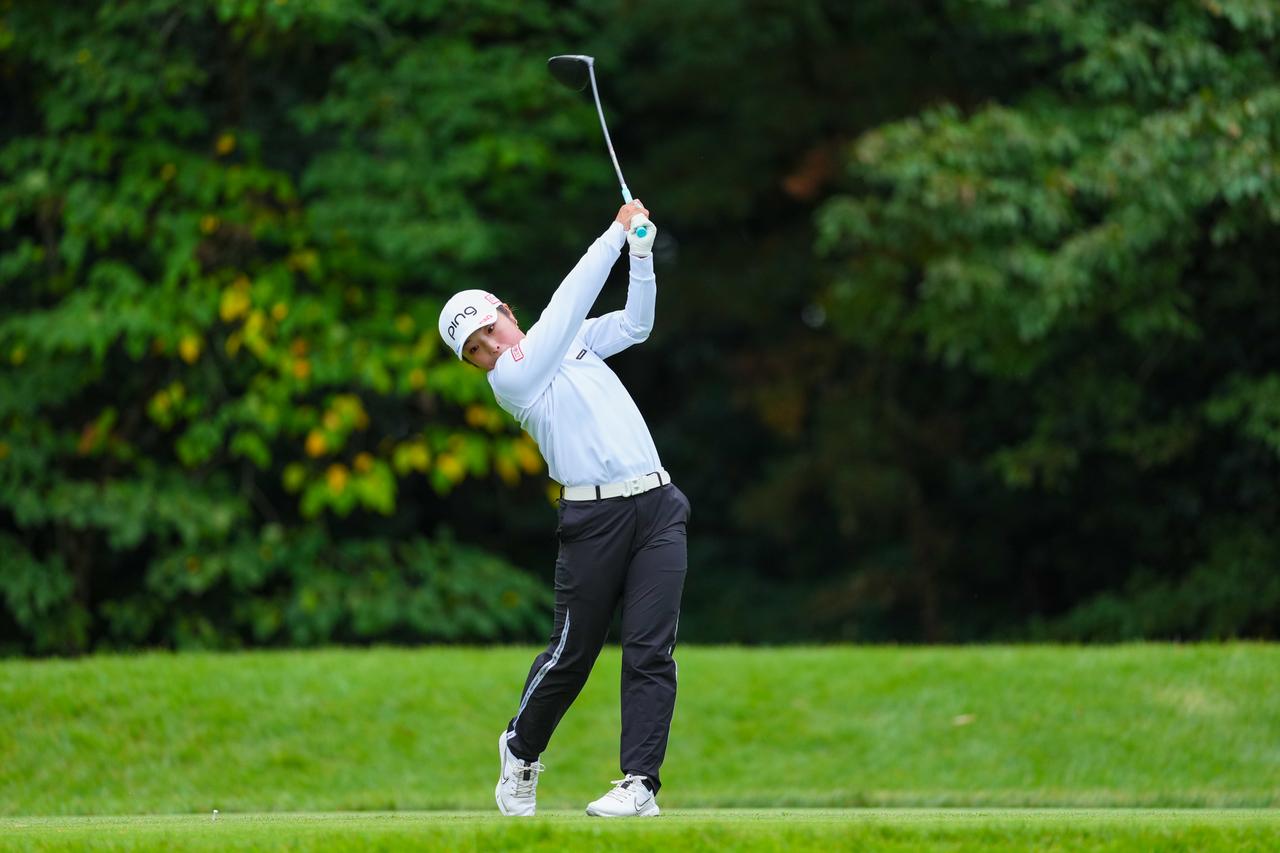 画像 : 14番目の画像 - 佐久間朱莉　ドライバー斜め正面連続写真 - みんなのゴルフダイジェスト