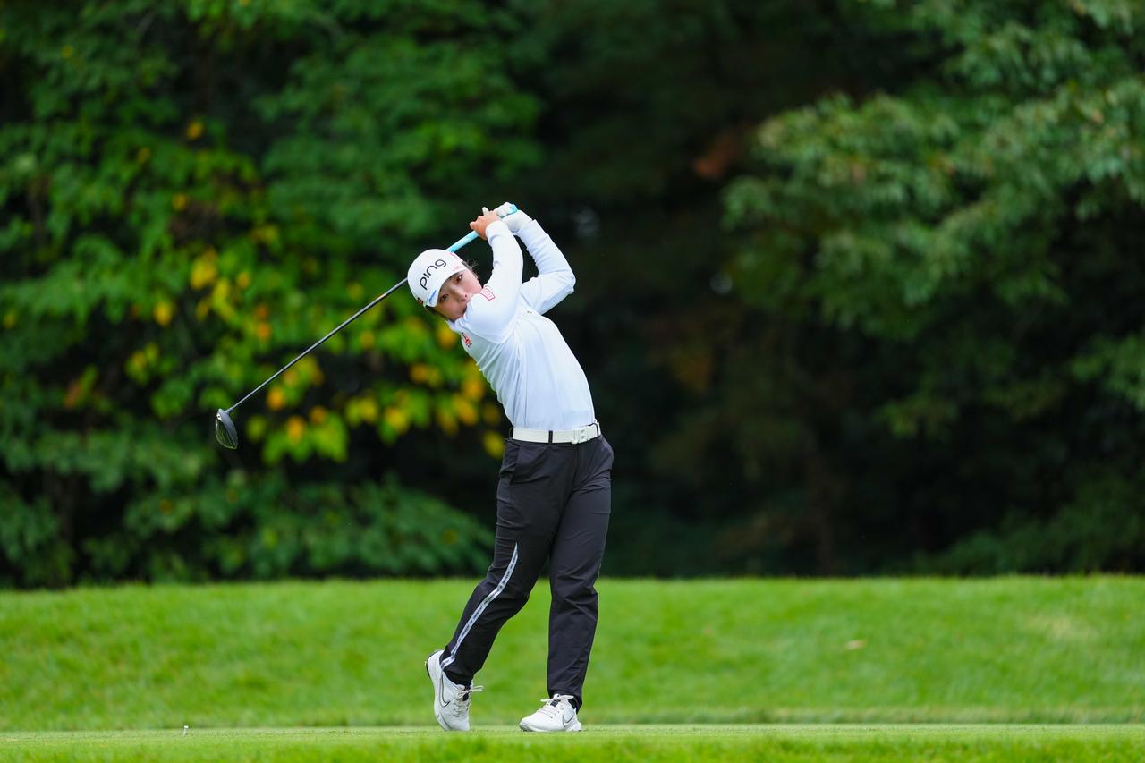 画像 : 15番目の画像 - 佐久間朱莉　ドライバー斜め正面連続写真 - みんなのゴルフダイジェスト