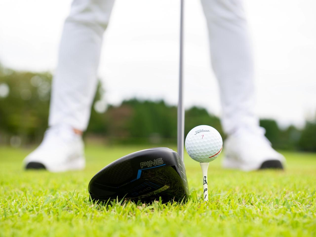 画像: ティを高くする