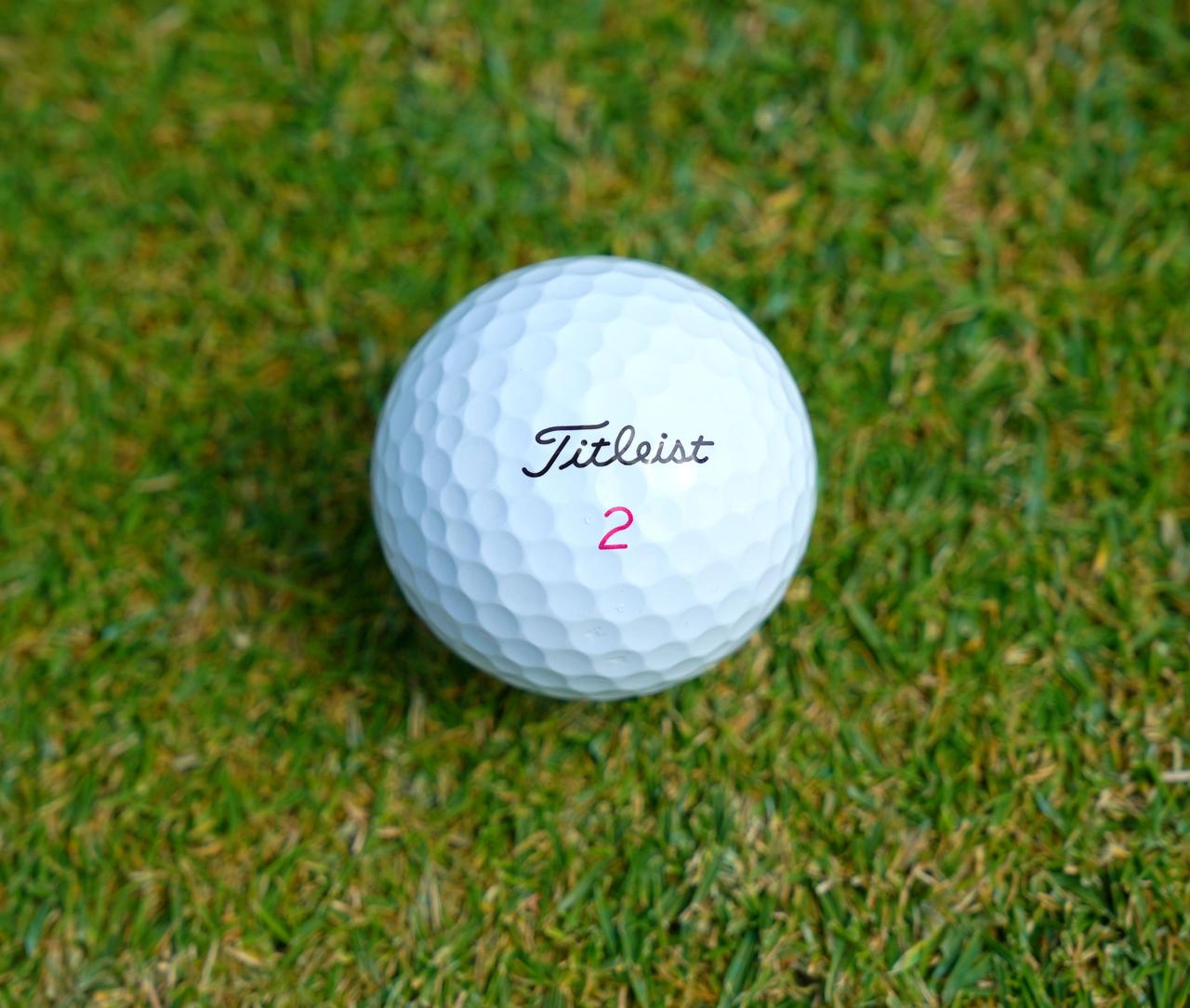 画像: 今年からタイトリスト プロV1xにボール変更。それが成功してスタッツも軒並み向上している