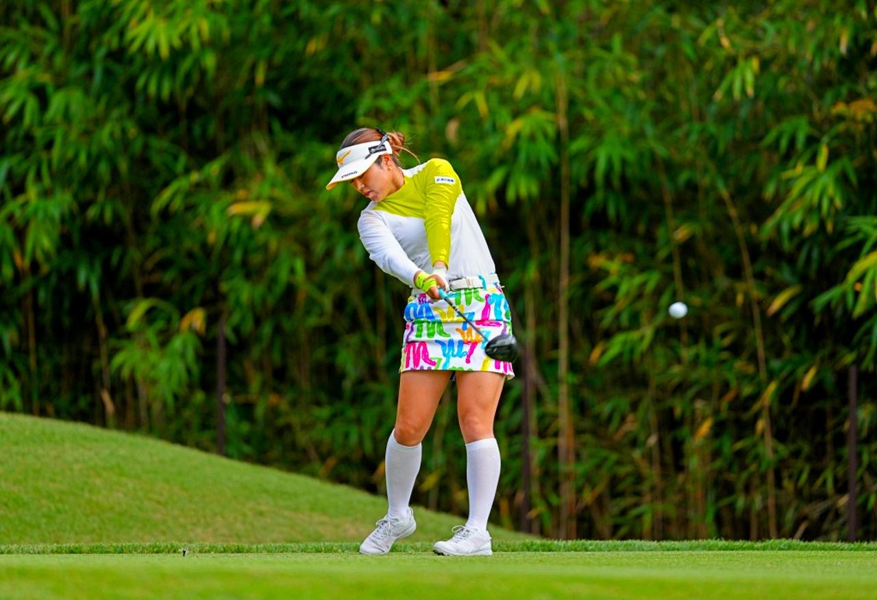 画像 : 9番目の画像 - 【写真を見る】24歳仲村果乃のドライバーショット連続写真（撮影/姉崎正） - みんなのゴルフダイジェスト