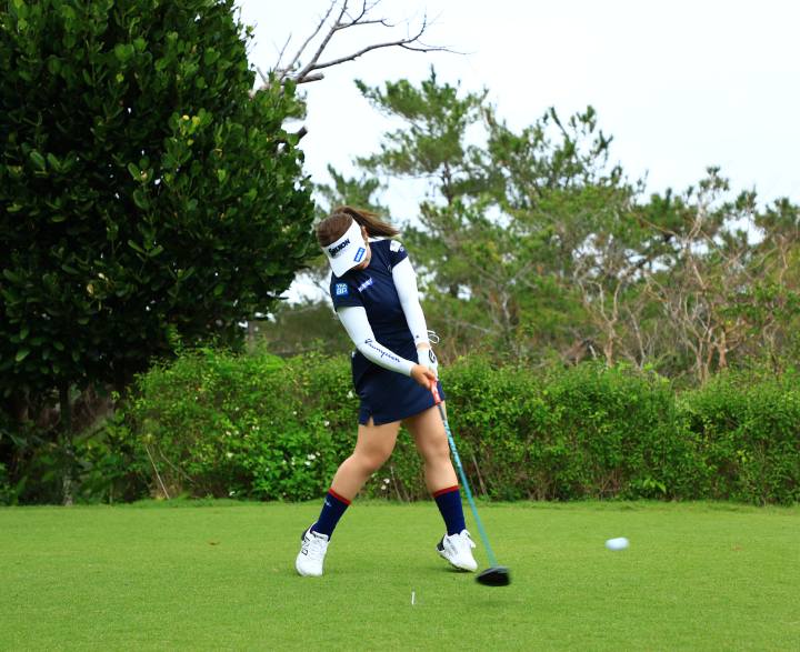 画像 : 7番目の画像 - 山下美夢有の正面ドライバースウィング（撮影／大澤進二） - みんなのゴルフダイジェスト