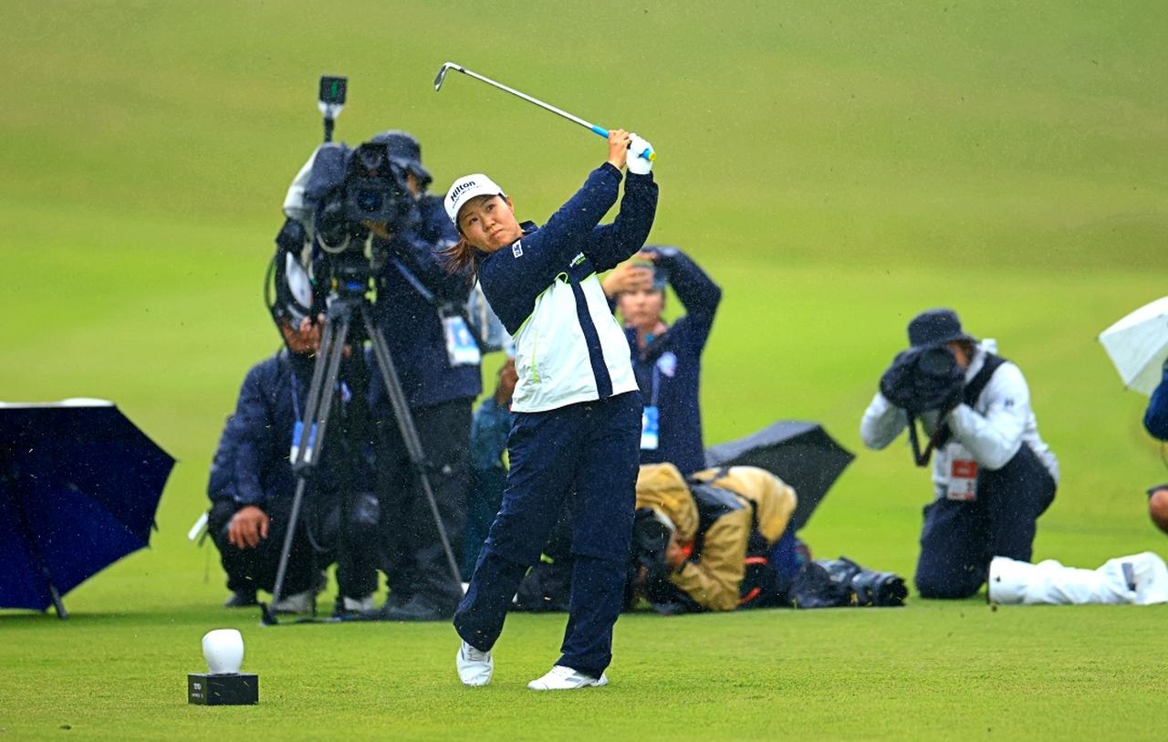 画像 : 12番目の画像 - 【写真見る】水しぶきを上げる畑岡奈紗のアイアンショット連続写真（撮影/大澤進二） - みんなのゴルフダイジェスト