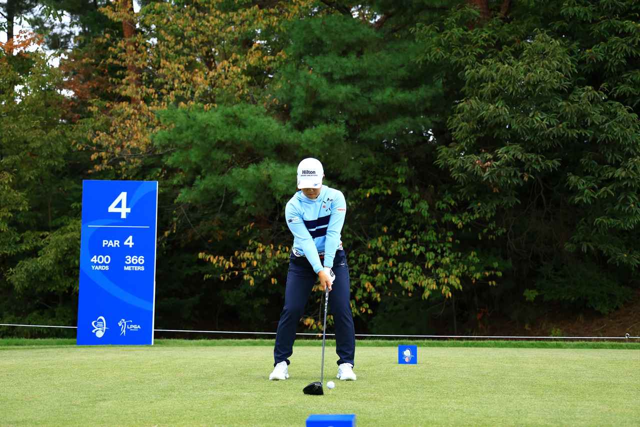 画像 : 1番目の画像 - 畑岡奈紗　ドライバー正面連続写真 - みんなのゴルフダイジェスト