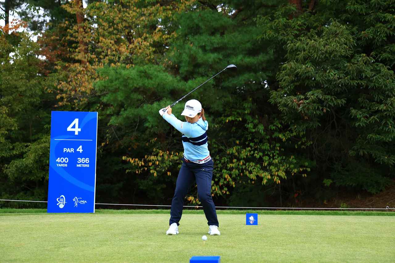 画像 : 5番目の画像 - 畑岡奈紗　ドライバー正面連続写真 - みんなのゴルフダイジェスト