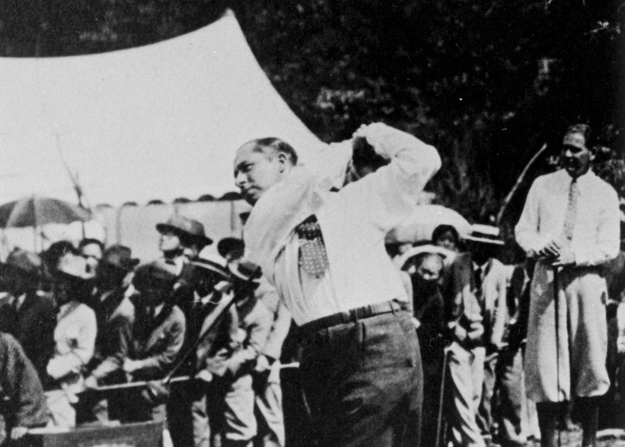 画像: 最もプロらしいプロ、ウォルター・へーゲンが残した逸話。「犬が繋いだロマンス」と「ウッドが下手でもメジャー11勝できた理由」【ラウンド中の小ネタに使えるゴルフ知識 #36】 - みんなのゴルフダイジェスト