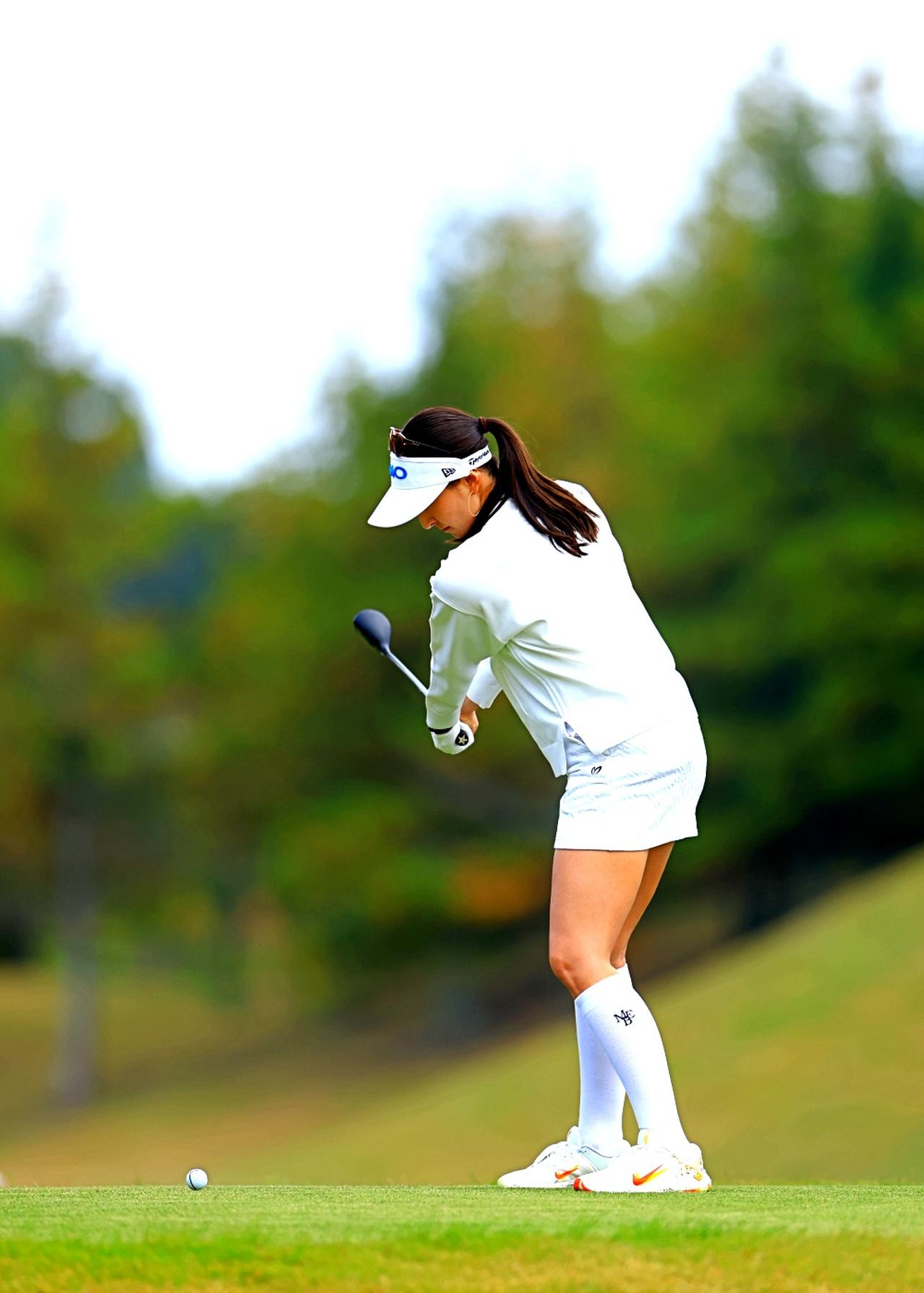 画像 : 3番目の画像 - 【写真を見る】脇元華のUTショット連続写真（撮影/大澤進二） - みんなのゴルフダイジェスト