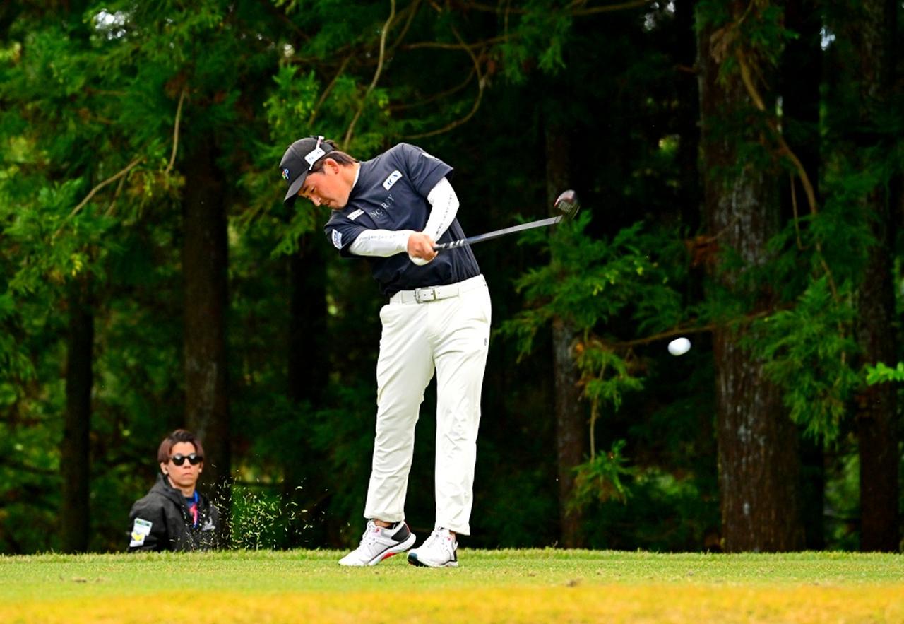 画像 : 8番目の画像 - 【写真を見る】金子駆大のUTショット連続写真（撮影/有原裕晶） - みんなのゴルフダイジェスト