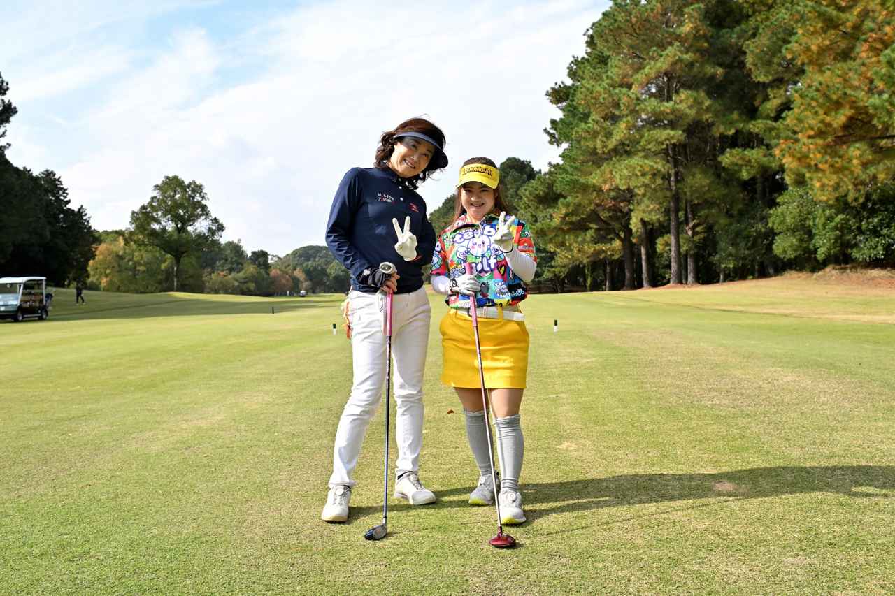 画像: コースで輝く宝石、山本あいさん。スウィングはとにかく豪快。思い切りよい振りが気持ちいい