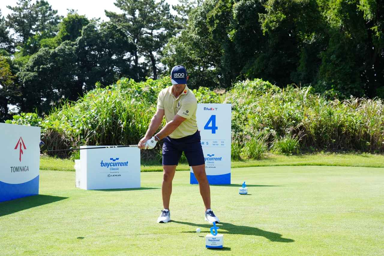 画像 : 2番目の画像 - ビリー・ホーシェルのドライバー正面連続写真（写真／岡沢裕行） - みんなのゴルフダイジェスト