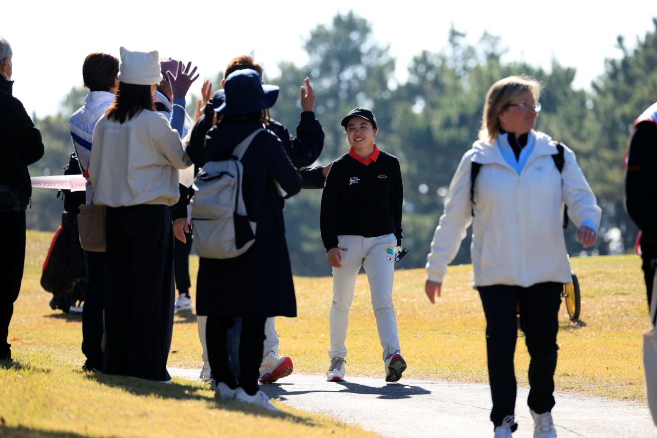 画像 : 辻にも多くの応援が駆け付けた