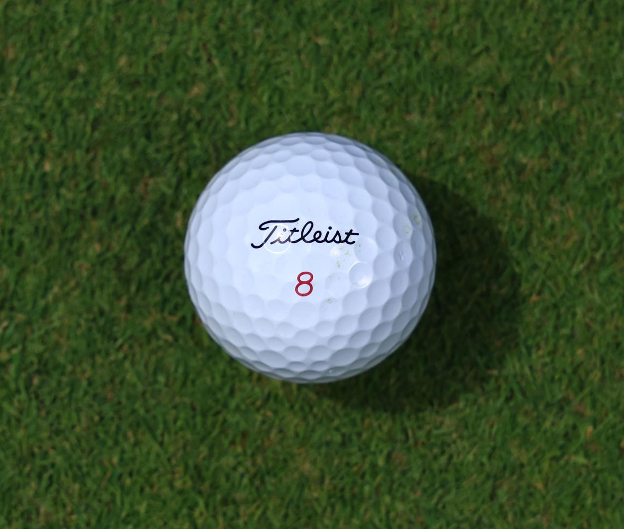 画像: ボールはタイトリスト プロV1x。「アプローチのスピン量が増えました」と高く評価