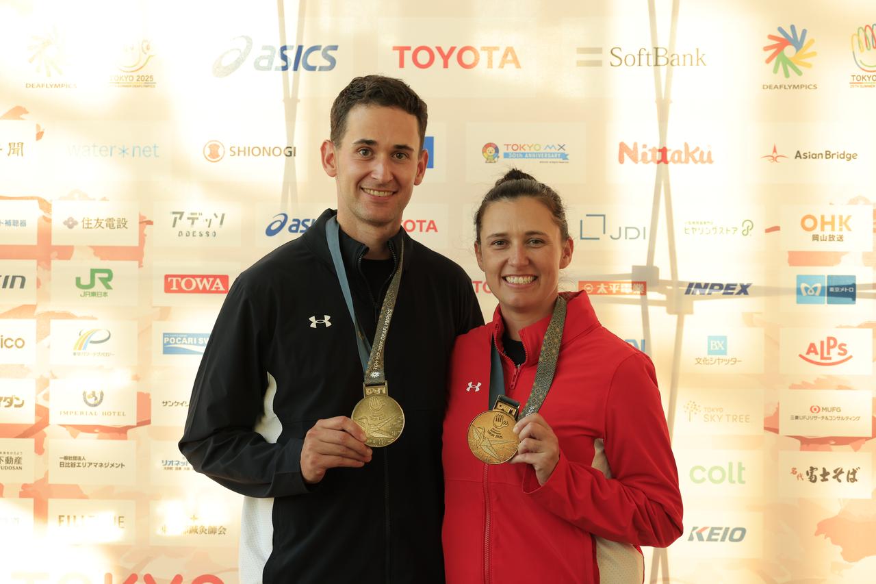 画像: 優勝したカナダチーム。個人戦のリベンジを果たしての金メダルだ。「この大会は、最も楽しい時間の1つとして記憶に残るでしょう」