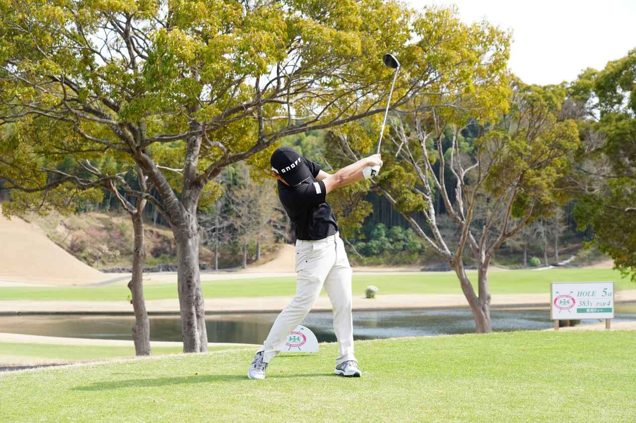 画像 : 9番目の画像 - 【連続写真10枚】浅地洋佑のドライバー正面連続写真（撮影/岡沢裕行） - みんなのゴルフダイジェスト