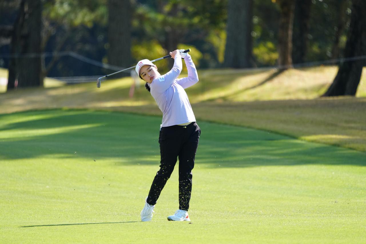 画像 : 18番目の画像 - ウー・チャイェン　アイアン斜め正面連続写真 - みんなのゴルフダイジェスト