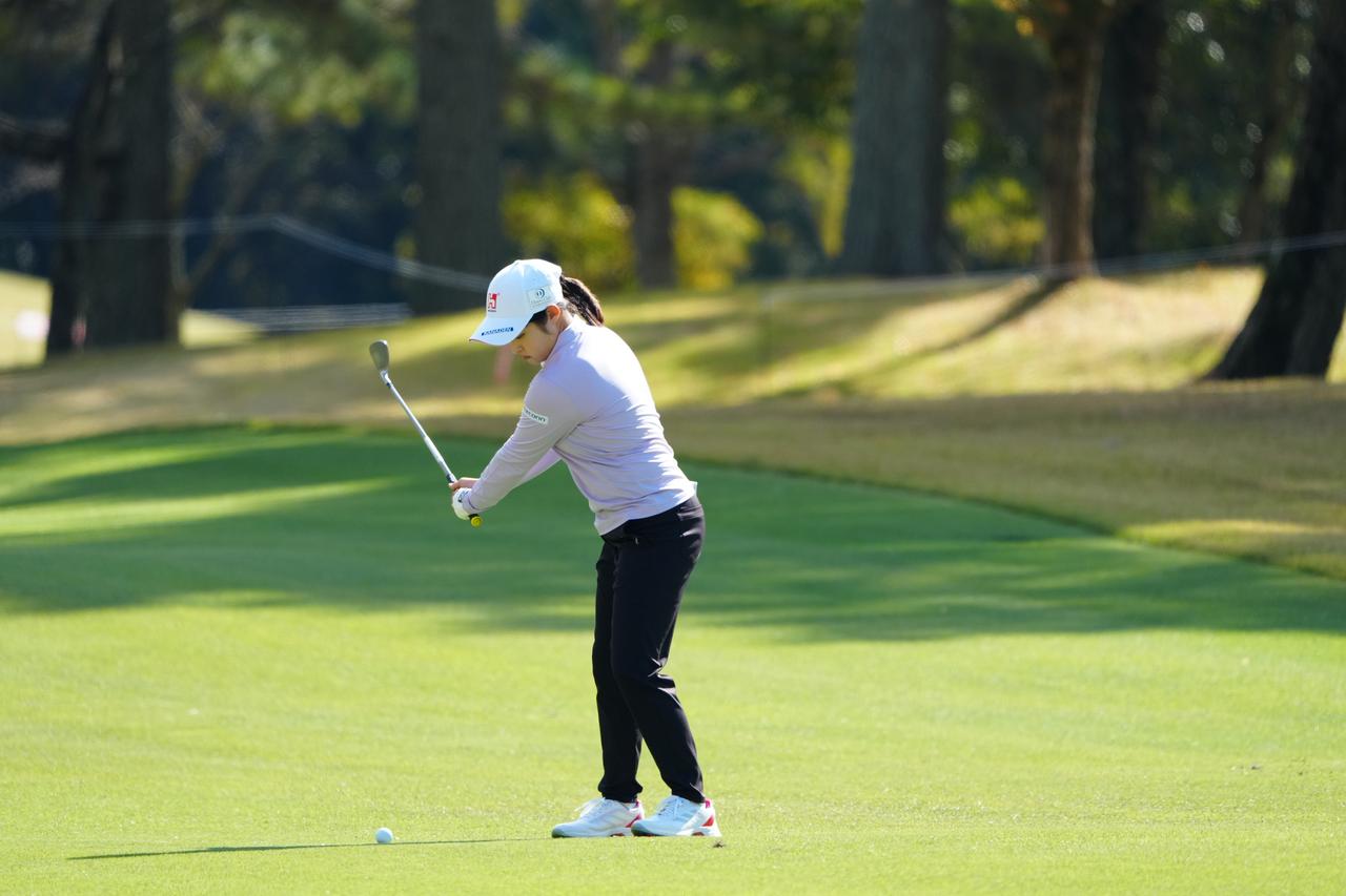 画像 : 4番目の画像 - ウー・チャイェン　アイアン斜め正面連続写真 - みんなのゴルフダイジェスト