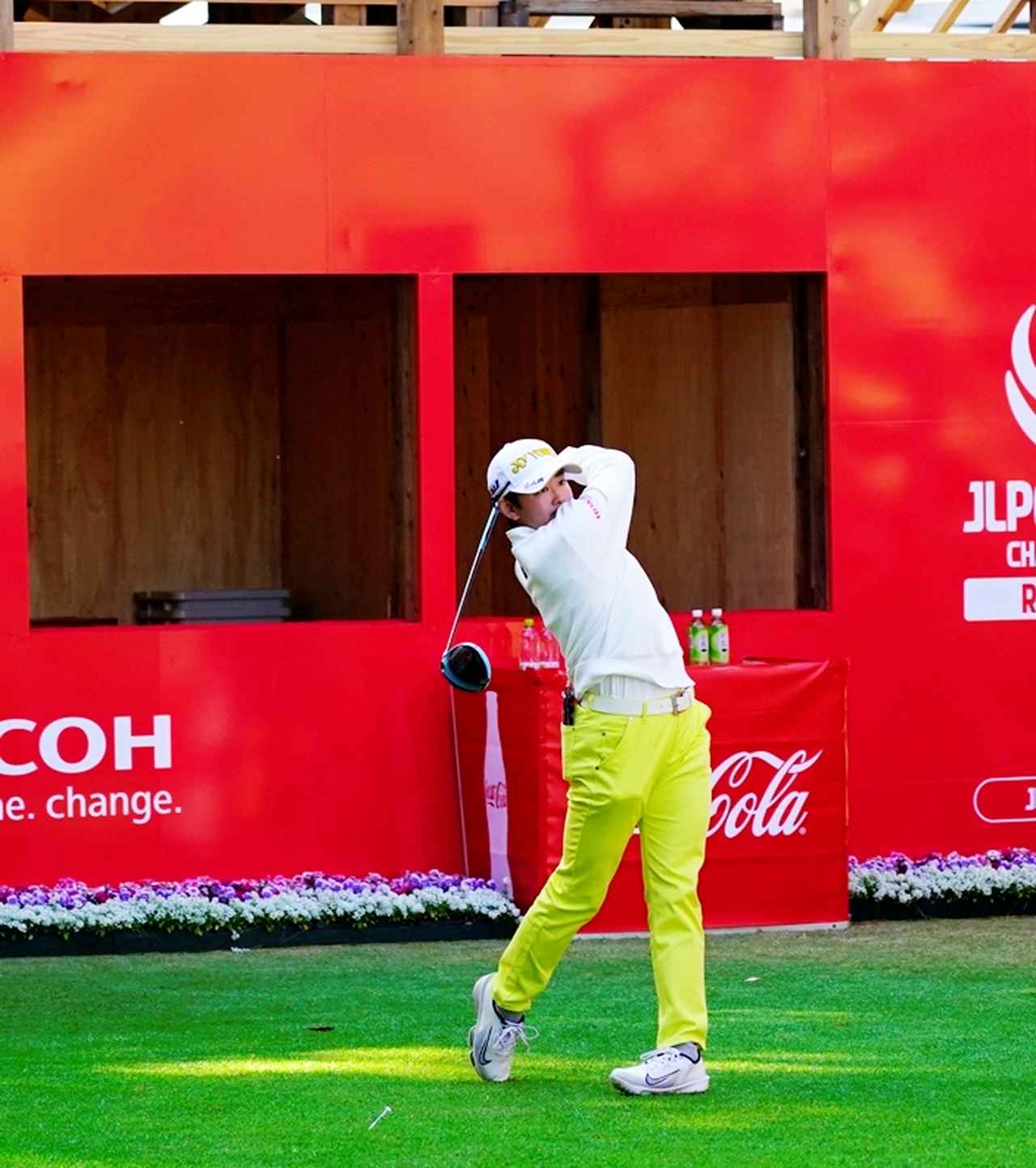 画像 : 16番目の画像 - 岩井明愛　斜め正面連続写真 - みんなのゴルフダイジェスト