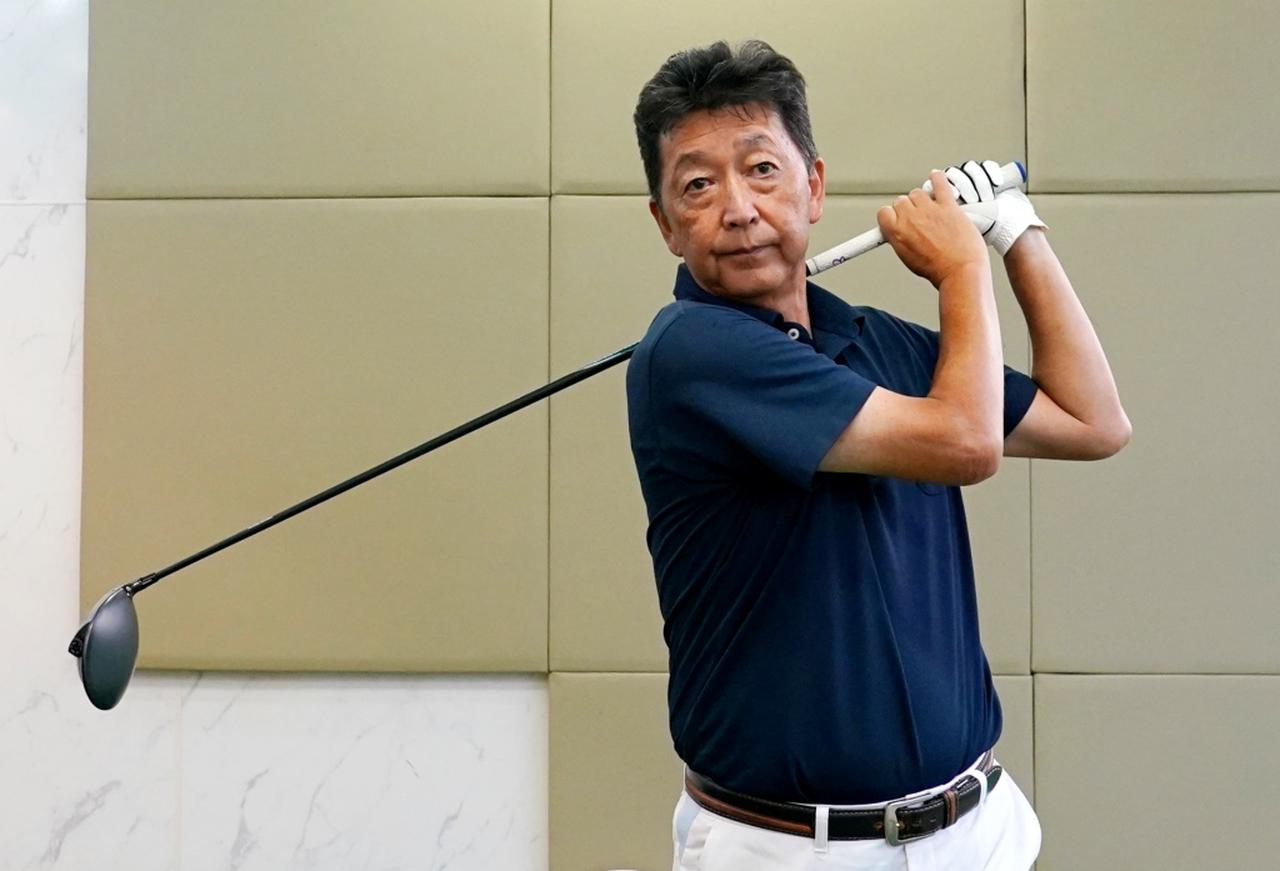 画像: 「タオルドリル」はフォローサイドの動きが良くなると同時にフィニッシュの形を身につけられる