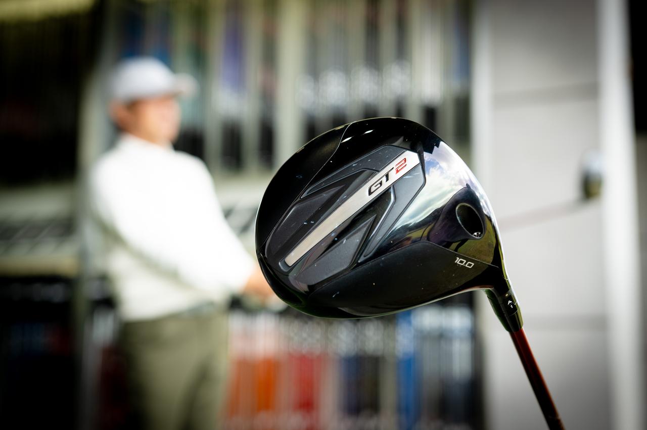 画像: ヘッドのモデル、ロフト、シャフト、硬さ、長さなど、試したことのないスペックを打つと、意外な発見がある
