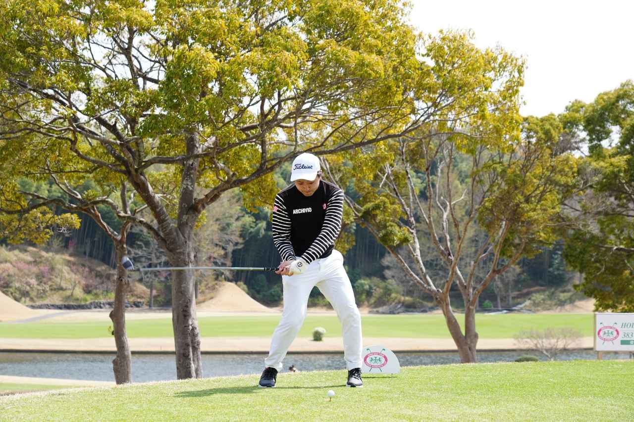 画像 : 6番目の画像 - 【連続写真10枚】2位発進の鈴木晃祐のドライバースウィング正面連続写真（撮影/岡沢裕行） - みんなのゴルフダイジェスト