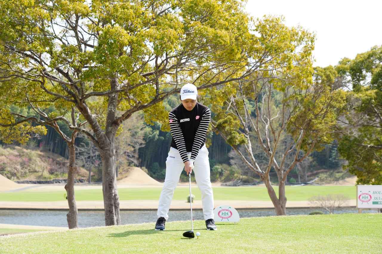 画像 : 1番目の画像 - 【連続写真10枚】2位発進の鈴木晃祐のドライバースウィング正面連続写真（撮影/岡沢裕行） - みんなのゴルフダイジェスト