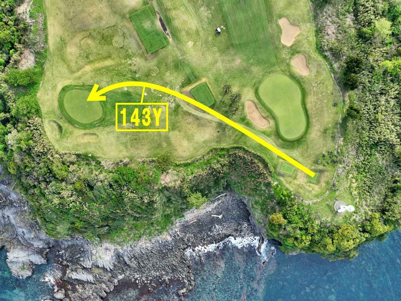 画像: ドラコンクイーン鈴木真緒が川奈の都市伝説に挑戦! - みんなのゴルフダイジェスト